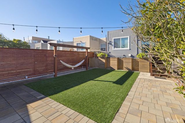 1226 44th Avenue, San Francisco, CA 94122