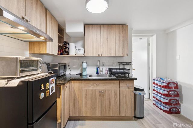 1226 44th Avenue, San Francisco, CA 94122