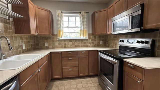 1457 Benteen SE Avenue, Atlanta, GA 30315