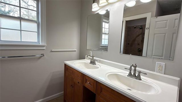 1457 Benteen SE Avenue, Atlanta, GA 30315