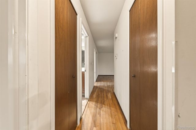 45145 9 Mile Road, Novi, MI 48167