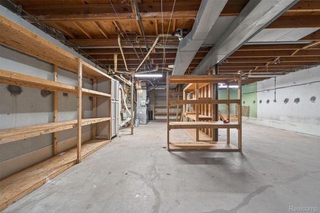 45145 9 Mile Road, Novi, MI 48167