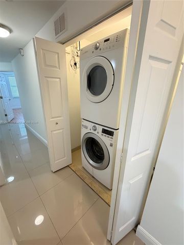 11102 NW 83rd Street 101, Doral, FL 33178