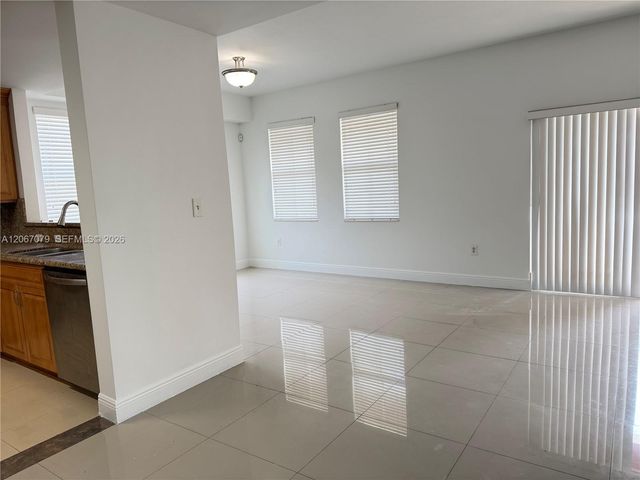 11102 NW 83rd Street 101, Doral, FL 33178
