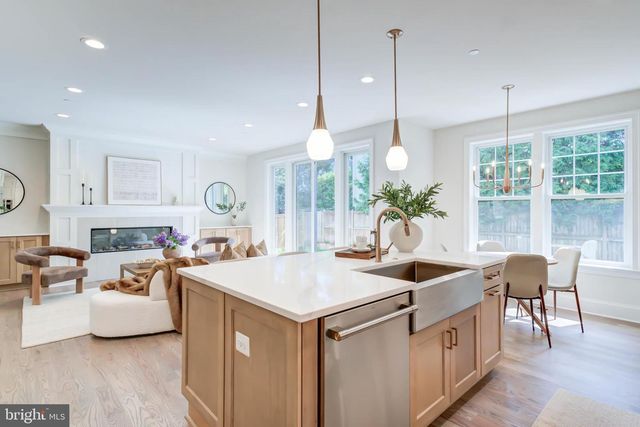 6807 GEORGIA ST, Chevy Chase, MD 20815