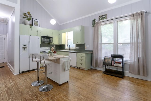 30 Creekside Waterview Place, Freeport, FL 32439