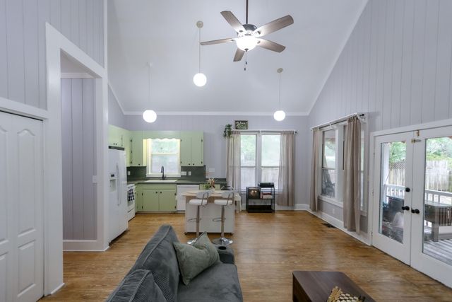 30 Creekside Waterview Place, Freeport, FL 32439