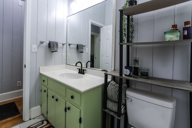 30 Creekside Waterview Place, Freeport, FL 32439