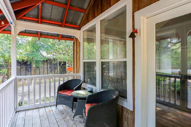 30 Creekside Waterview Place, Freeport, FL 32439