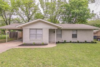 203 E 11th Street, Kaufman, TX 75142