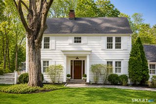 5-R Riverview Drive, Norwalk, CT 06850