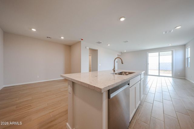 6196 E CROCKETT Way, San Tan Valley, AZ 85143