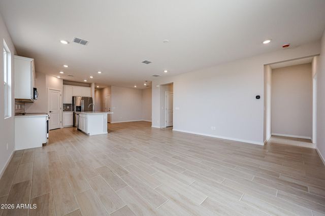 6196 E CROCKETT Way, San Tan Valley, AZ 85143