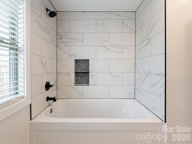 1031 Hillside Ridge Road, Candler, NC 28715