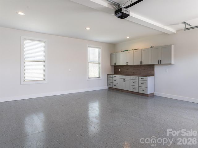 1031 Hillside Ridge Road, Candler, NC 28715