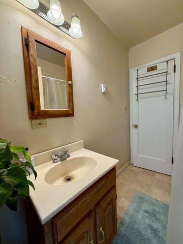 2530 Wantland Avenue, Klamath Falls, OR 97601