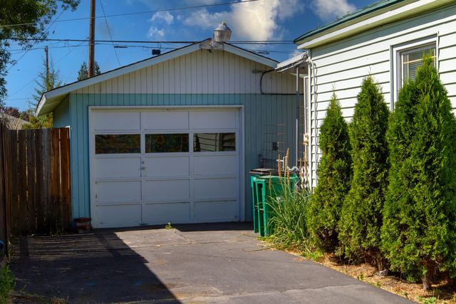 2530 Wantland Avenue, Klamath Falls, OR 97601