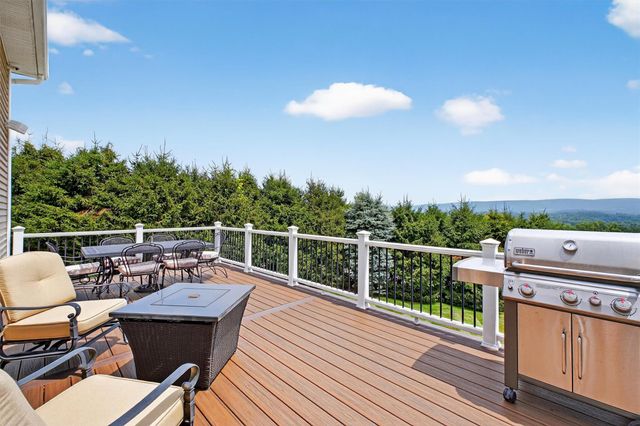 36 Ballymeade Road, Hopewell Junction, NY 12533