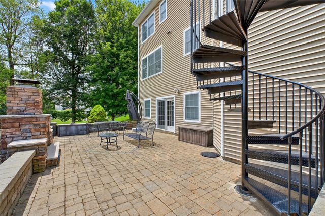36 Ballymeade Road, Hopewell Junction, NY 12533