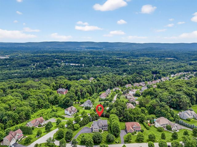 36 Ballymeade Road, Hopewell Junction, NY 12533