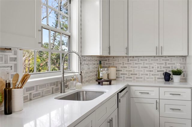 5216 13TH, Palmetto, FL 34221