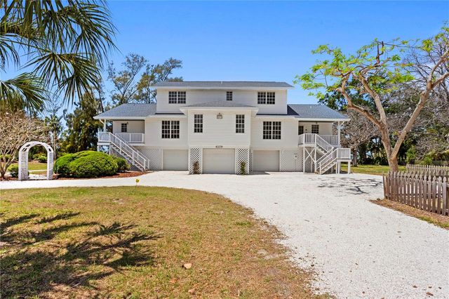 5216 13TH, Palmetto, FL 34221