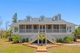 5216 13TH, Palmetto, FL 34221