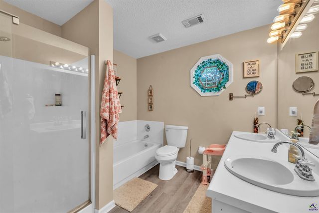 216 Shane Circle, Perry, GA 31069