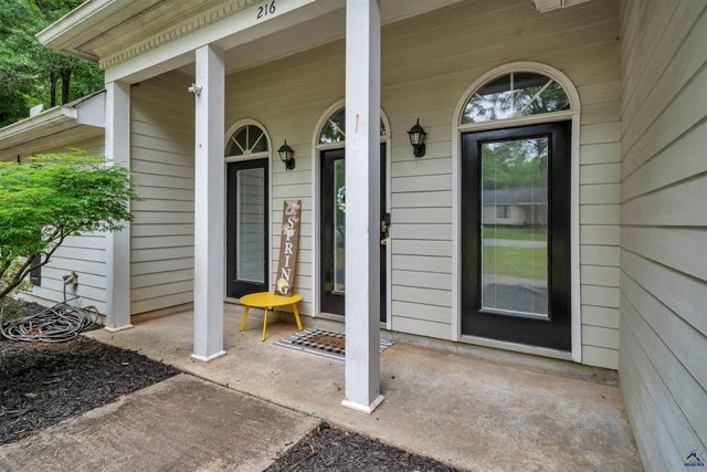 216 Shane Circle, Perry, GA 31069