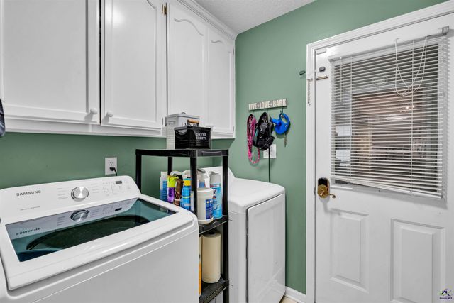 216 Shane Circle, Perry, GA 31069