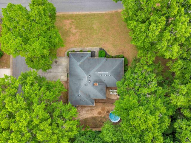 216 Shane Circle, Perry, GA 31069