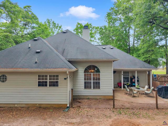 216 Shane Circle, Perry, GA 31069