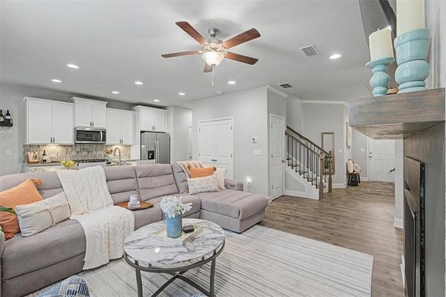 215 Jonquil Spring Road, Woodstock, GA 30188