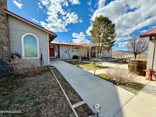 30 E Tognoli Lane, Yerington, NV 89447