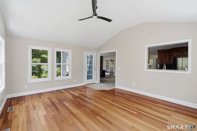 35 Forest Hills Drive, Farmington, CT 06032
