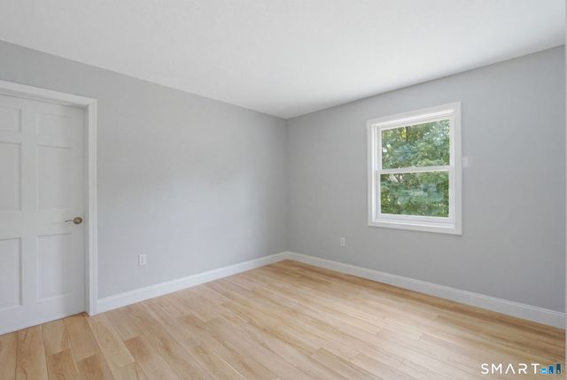 35 Forest Hills Drive, Farmington, CT 06032