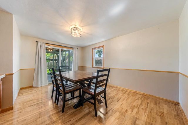 1932 MAPLECREST DRIVE, Appleton, WI 54915