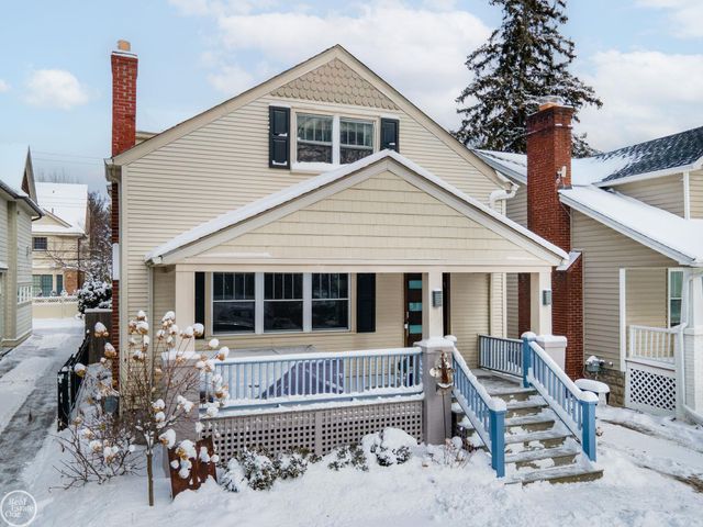 728 W Lincoln Street, Birmingham, MI 48009