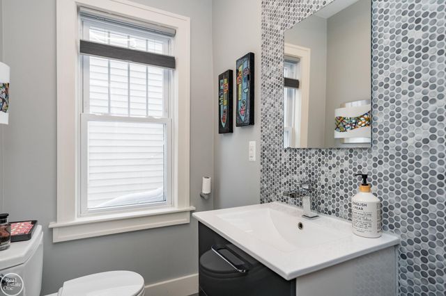 728 W Lincoln Street, Birmingham, MI 48009