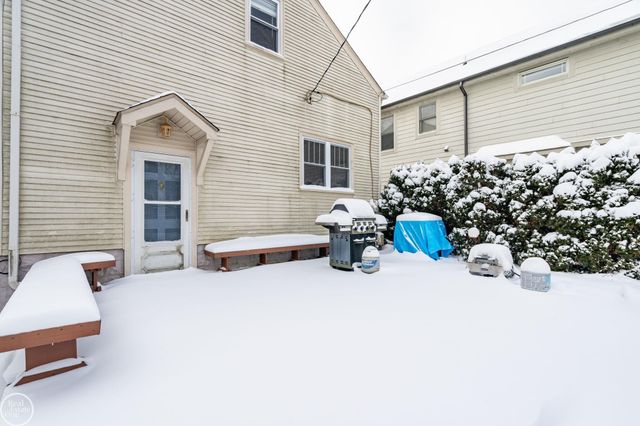 728 W Lincoln Street, Birmingham, MI 48009