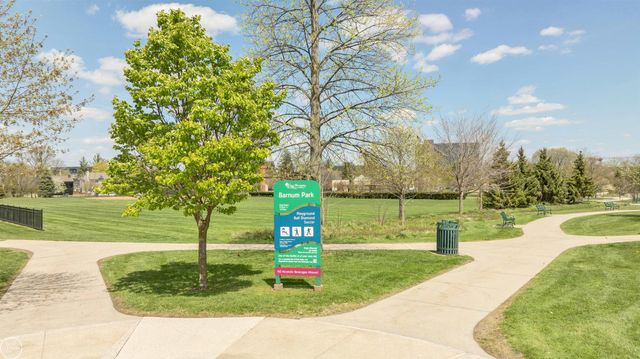 728 W Lincoln Street, Birmingham, MI 48009