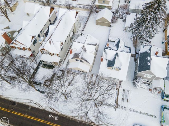 728 W Lincoln Street, Birmingham, MI 48009