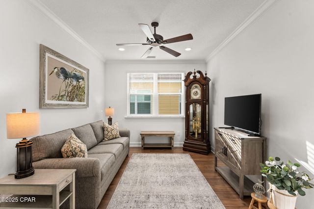 9272 Escape Avenue, Panama City Beach, FL 32413