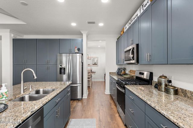 9272 Escape Avenue, Panama City Beach, FL 32413