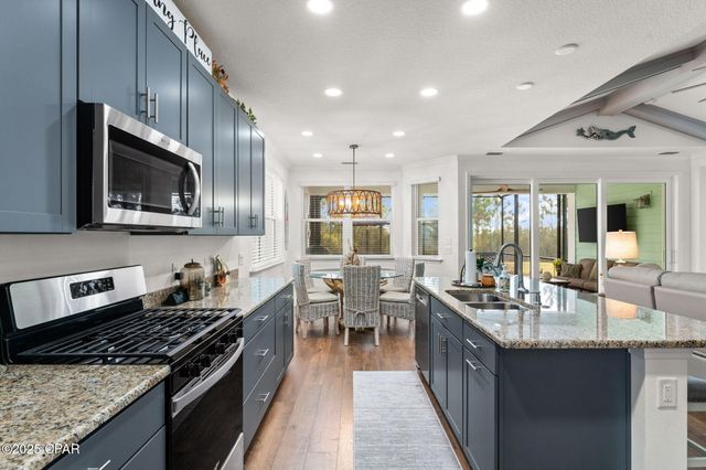 9272 Escape Avenue, Panama City Beach, FL 32413