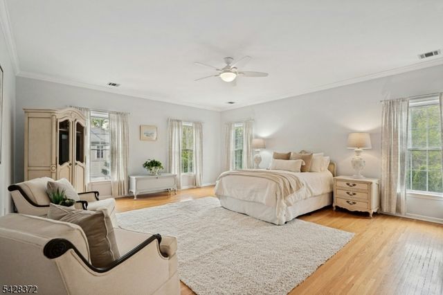16 Lenape Trail, Montclair Twp., NJ 07043