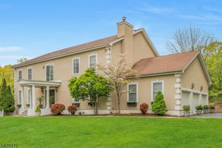 16 Lenape Trail, Montclair Twp., NJ 07043