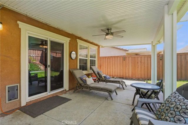 690 Julian, San Jacinto, CA 92582