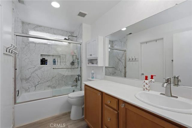 690 Julian, San Jacinto, CA 92582