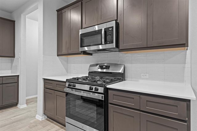 1113 Burin DR, Georgetown, TX 78626